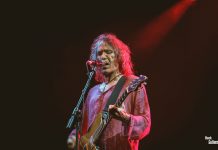 Fallece Robe Iniesta, líder de Extremoduro