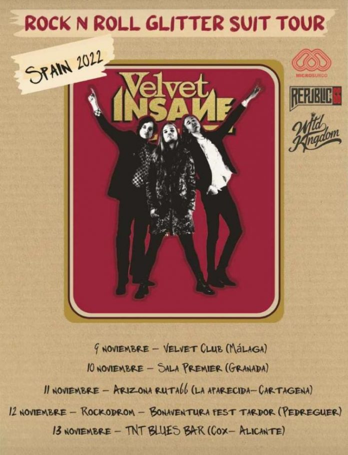 Gira Velvet Insane
