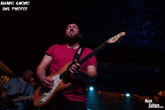 Ruta 57 Hector Notario Guitarra y voz