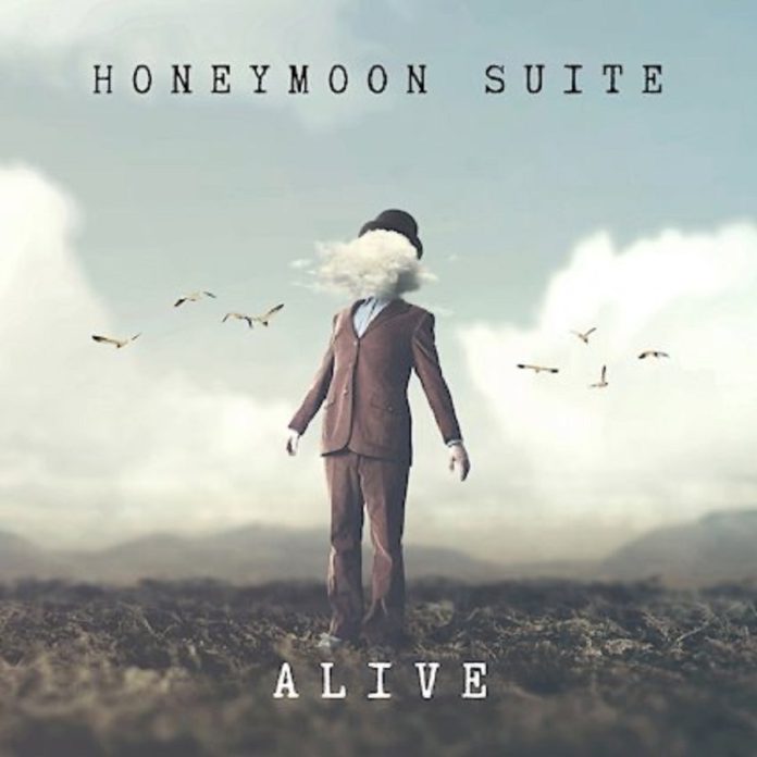 HONEYMOONSUITEALIVE