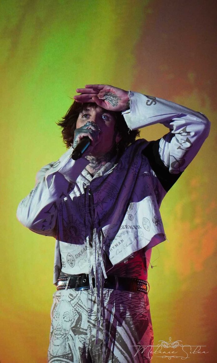 bmth-11