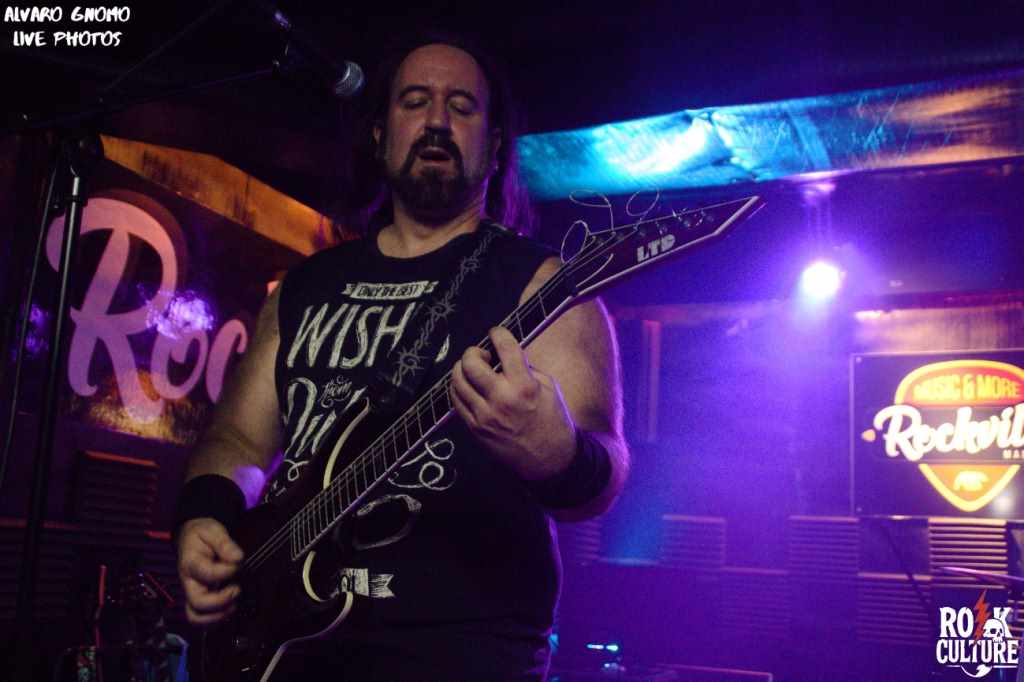 House of Dawn Guitarra