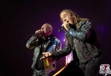 Crónica | Helloween en La Nueva Cubierta de Leganés. Los 40 años a lo grande: Kiske Y Deris, sus sonrisas bajo los focos y a dueto natural unidos como dos amigos.
