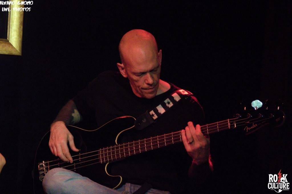 Juan Navazo band Fernando bajista