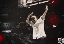 Disco nuevo, 14.000 almas y un puño alzado a la realidad: Vetusta Morla conquista el Roig Arena